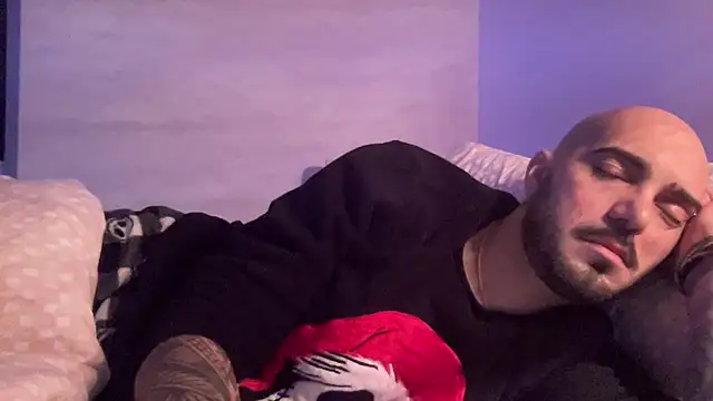 alessandromori91's cam snapshot