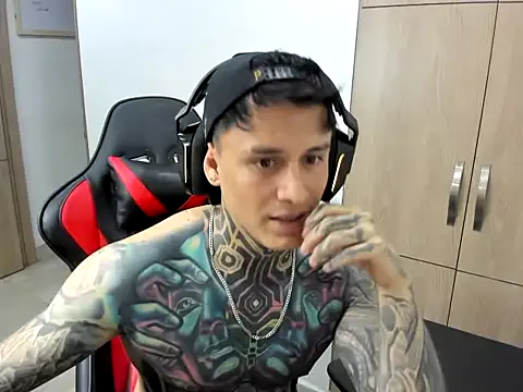 Chrissblack's cam snapshot