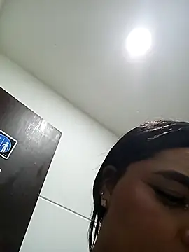 melody_blossom_'s cam snapshot