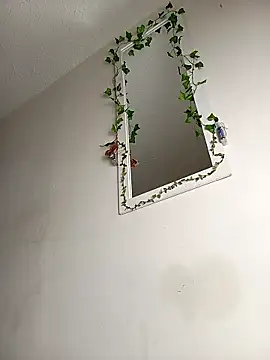 MilaFyre's cam snapshot