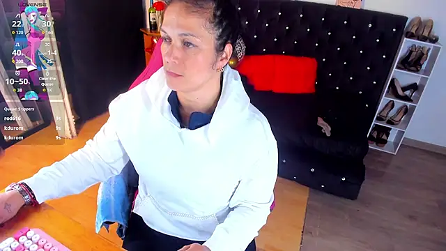 Aliciia_cute1's cam snapshot