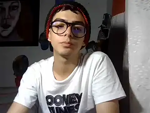 Colombian0baby live sex cam