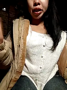 emaame68's cam snapshot