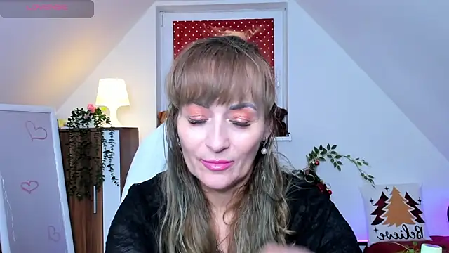 naughtymilane's cam snapshot