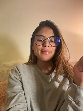 SaraParisi live sex cam