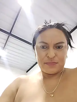 Horny-Mommy-Dirty live sex cam