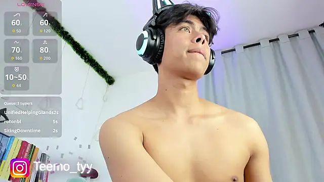 teemotwink live sex cam