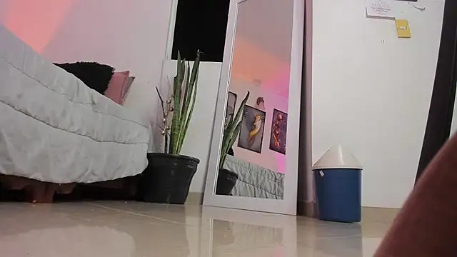 Stanlor1226 live sex cam