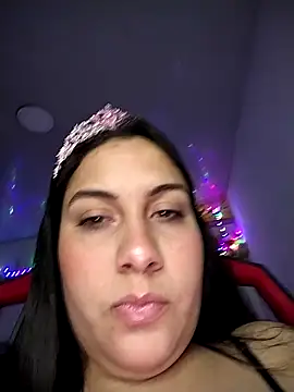 esmeralda_jadees's cam snapshot