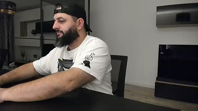 DravenPeak live sex cam