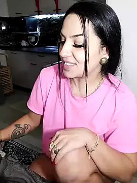 hot-babygirl live sex cam