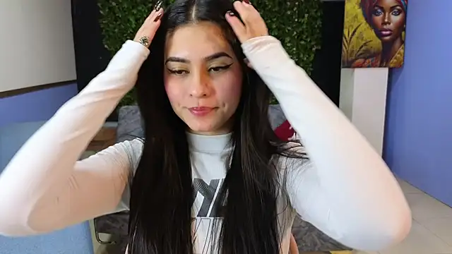 amy_lovelydoll's cam snapshot