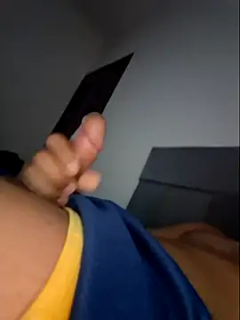 Arthur3536's cam snapshot