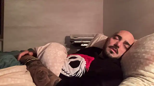 alessandromori91 live sex cam