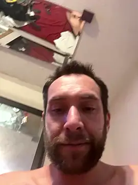 SmokingSloth live sex cam