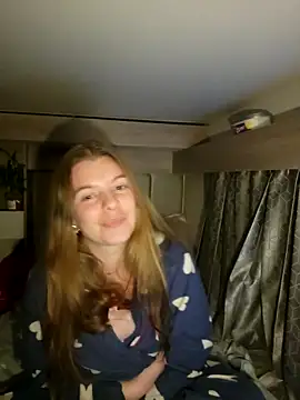 VanLifeVixen's cam snapshot