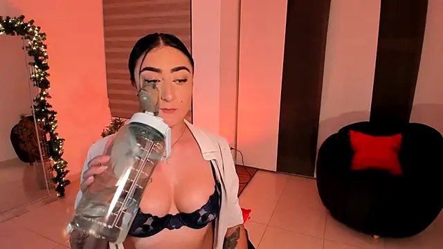 -Kennya's cam snapshot