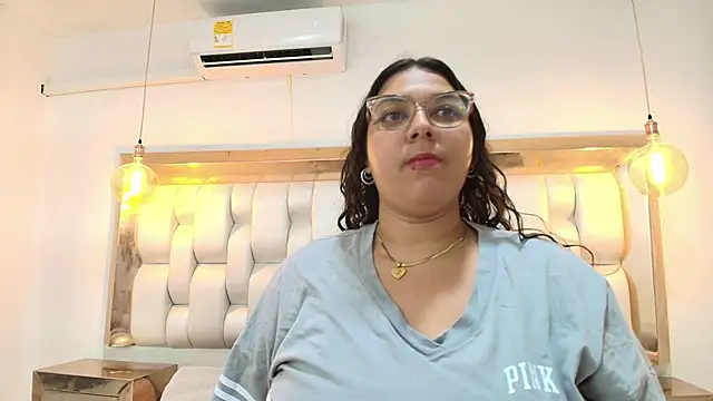 TiffantyAndStacy live sex cam