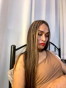 RomanticPearlTS live sex cam