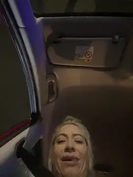 viktoria_davis_ live sex cam