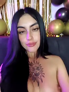 Mazikeen-- live sex cam