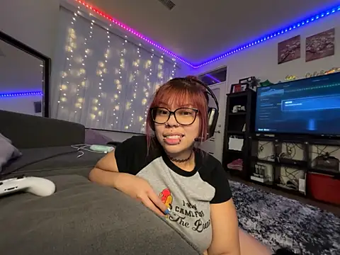 moan4mona's cam snapshot