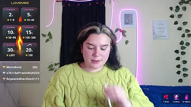 Nika_1_'s cam snapshot