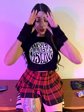 Felicia_smok3 live sex cam