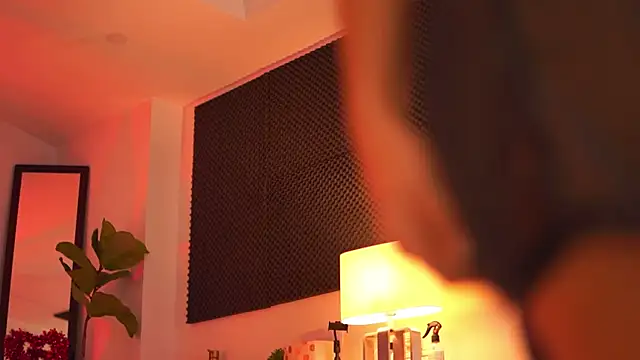 KyssaraPlay live sex cam