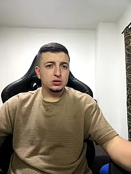 Liam_jones10 live sex cam