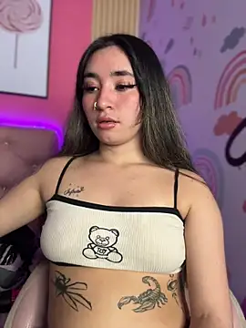 Sophie_LS's cam snapshot