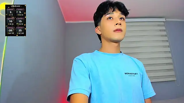 tom_Howard live sex cam