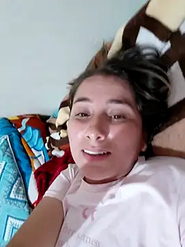 Iris_love18 live sex cam