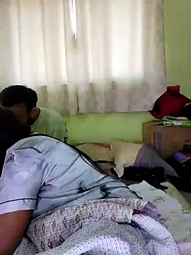 Trending_Couple live sex cam