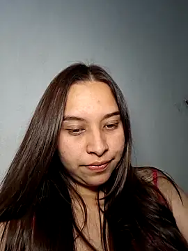 LyssaraVynn's cam snapshot