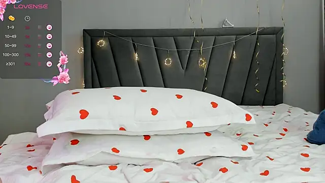 qimiiqo live sex cam