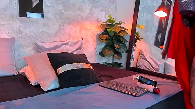 aitana_baker_'s cam snapshot