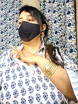 cute-tanvi live sex cam