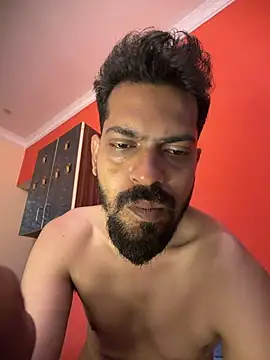 Stoner-boii-Cloudy-arhan live sex cam