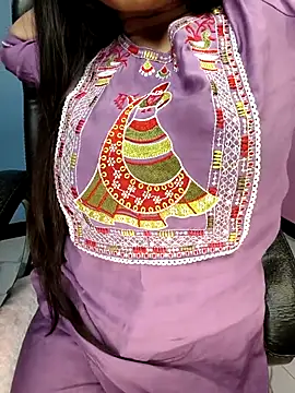 Aditi_1's cam snapshot