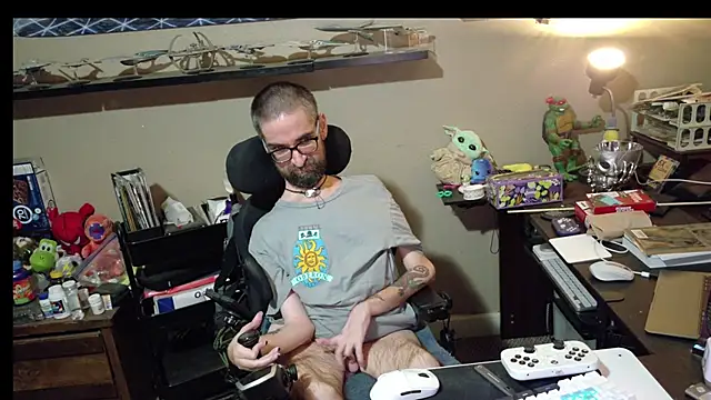 HighPriest_Belial666's cam snapshot