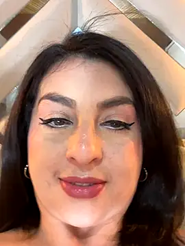 LlianneDiamond1's cam snapshot