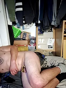 yourdirtysecret_23's cam snapshot