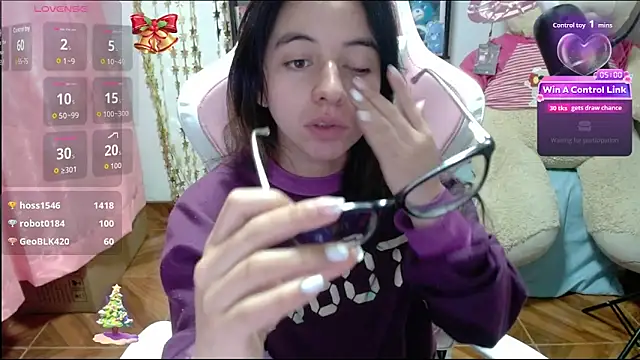 Maggie_Fox3's cam snapshot