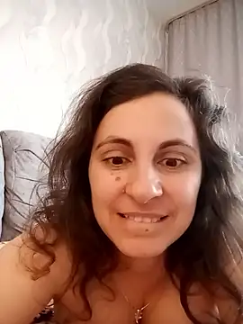 ShelaDiass's cam snapshot