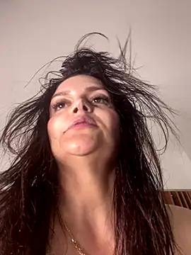 Taniabonet live sex cam