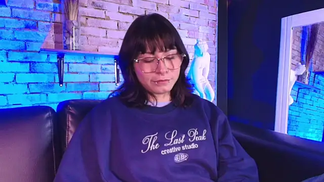 kitty_malach's cam snapshot