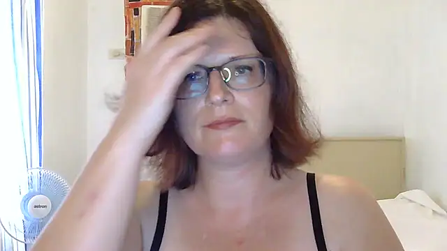 Domina_Tasselina_Goddess's cam snapshot