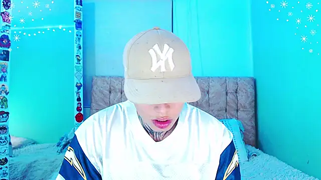 _justinmoon2 live sex cam