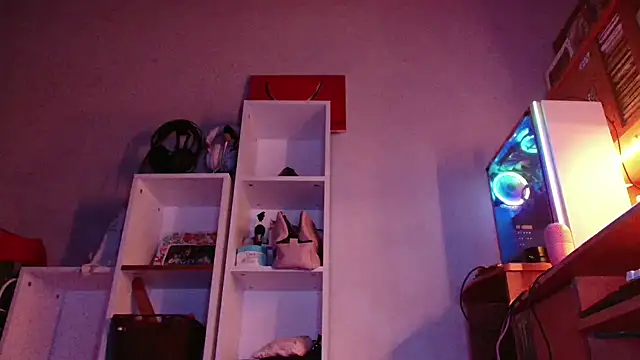 SmokyDee's cam snapshot